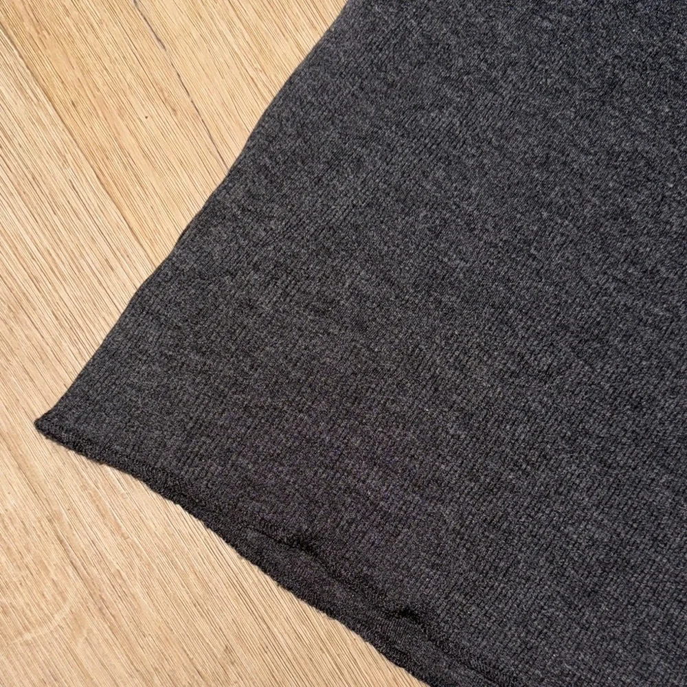 aerie Charcoal Gray Scoop Neck Ribbed Tank Top - Picture 4 of 6